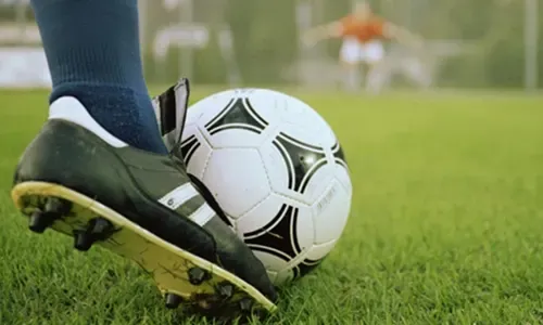 البحرين تستعد لتصفيات كأس العالم