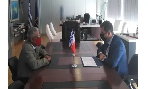 البحرين واليونان تبحثان سبل تعزيز التعاون السياحي