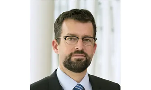 Market gyrates on Trump presidency prospect