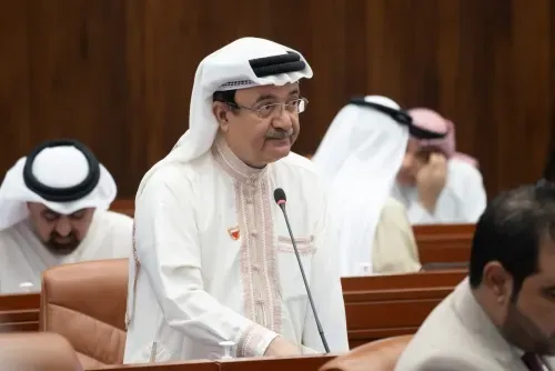 نواب يطالبون بوقف مؤقت لإصدار تراخيص دراجات التوصيل النارية