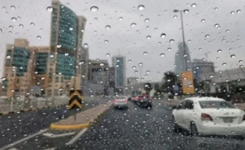 تنبيه جوي: توقعات بهطول أمطار ورياح قوية في جميع أنحاء المملكة