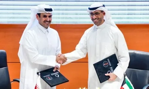 الكويت توقع اتفاقية لمدة 15 عاماً لاستيراد الغاز من قطر