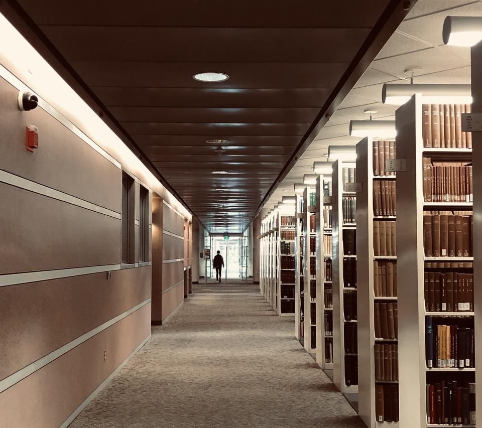 A Community Library Opens in Muharraq's Old Quarter